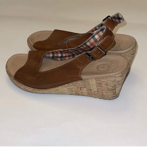 Crocs Womens  A-Leigh Brown Leather Slingback Peep Toe Cork Wedge Sandals Size 8 - Picture 1 of 8